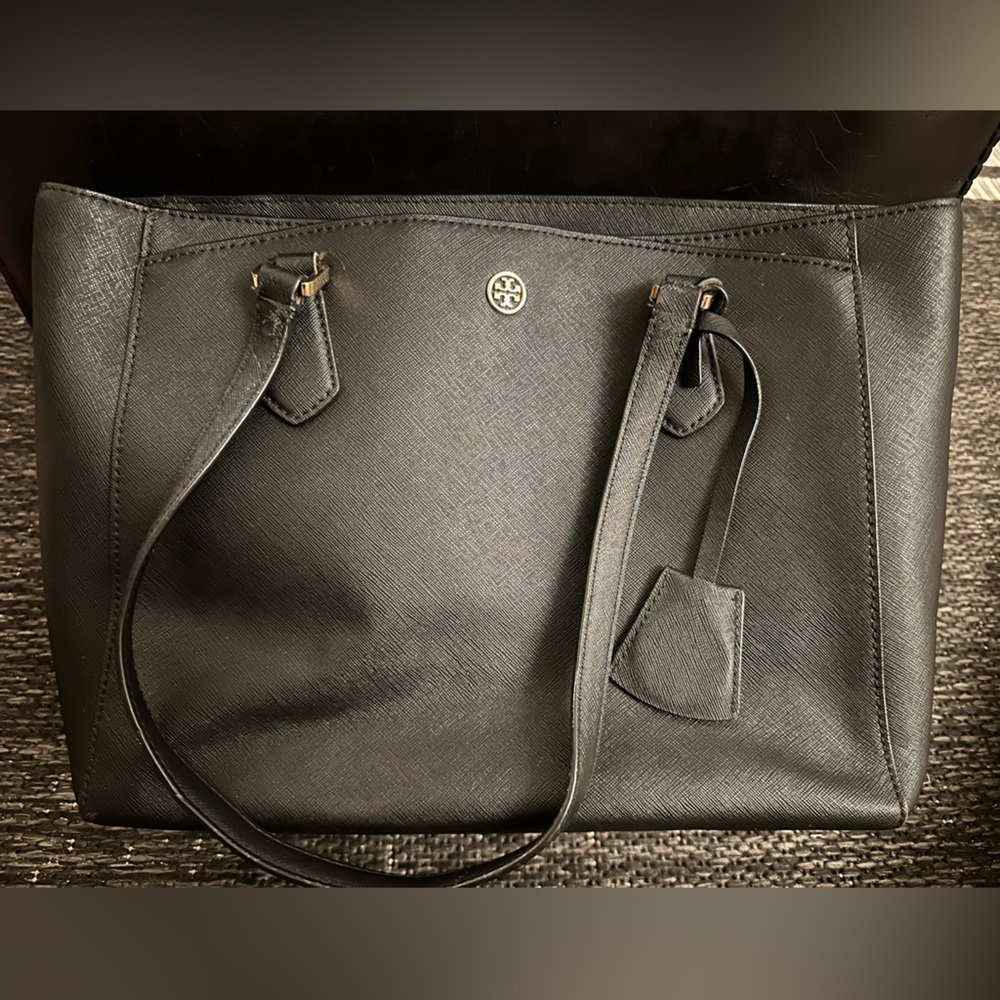 Tory Burch Black Leather Handbag